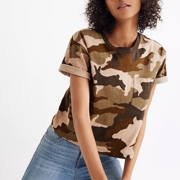 Madewell Green Cottontail Camo Oversized Easy Crop Top T-Shirt Womens Size Small - Picture 1 of 10
